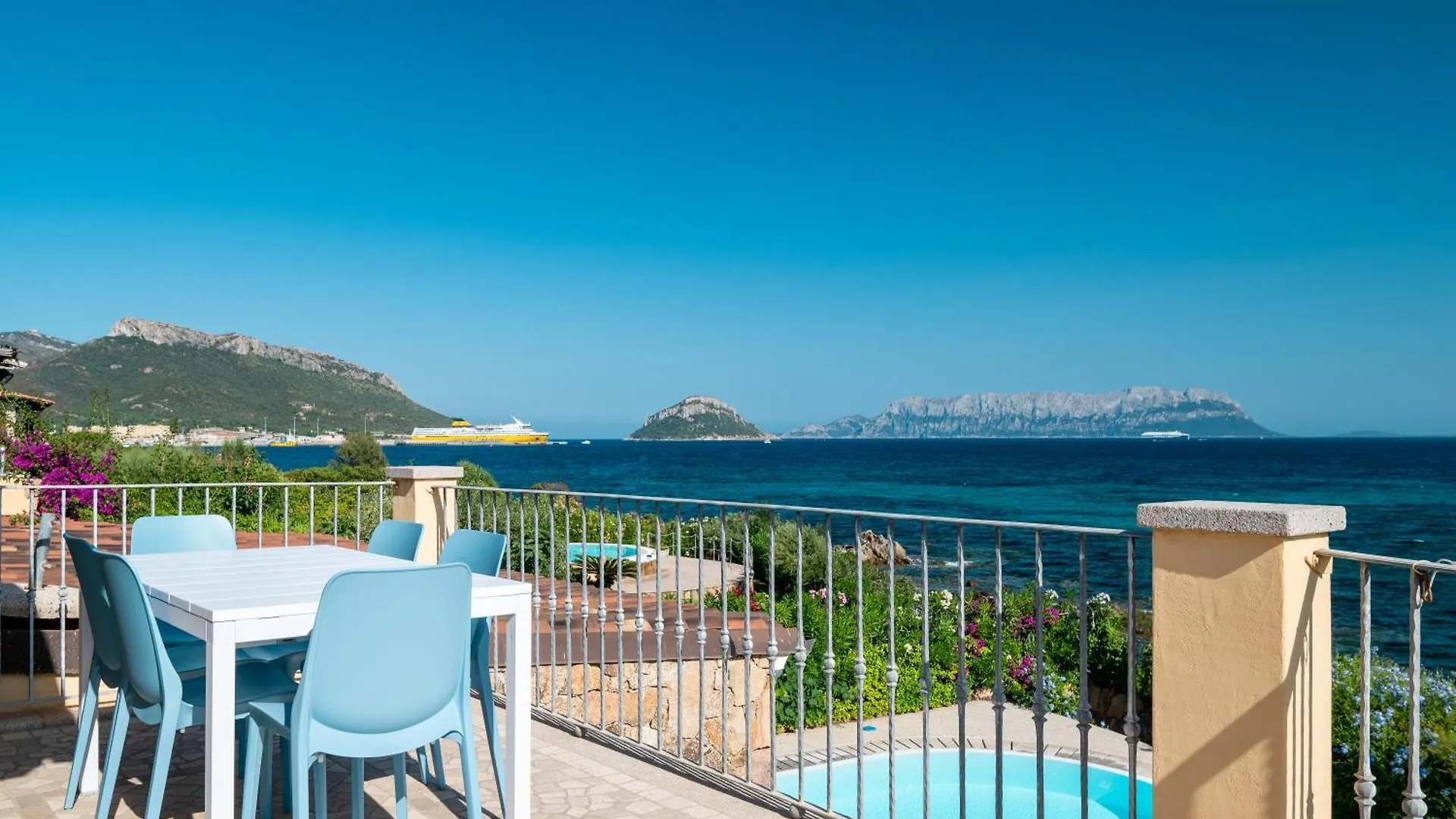 Villa Mimosa Golfo Aranci Italy
